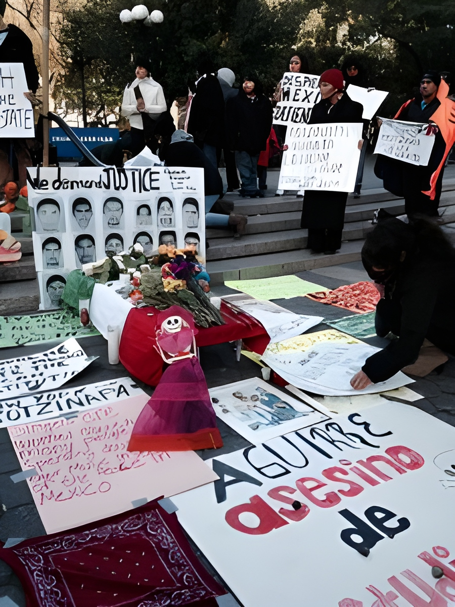 Día de Muertos en NY: Ofrenda a Ayotzinapa