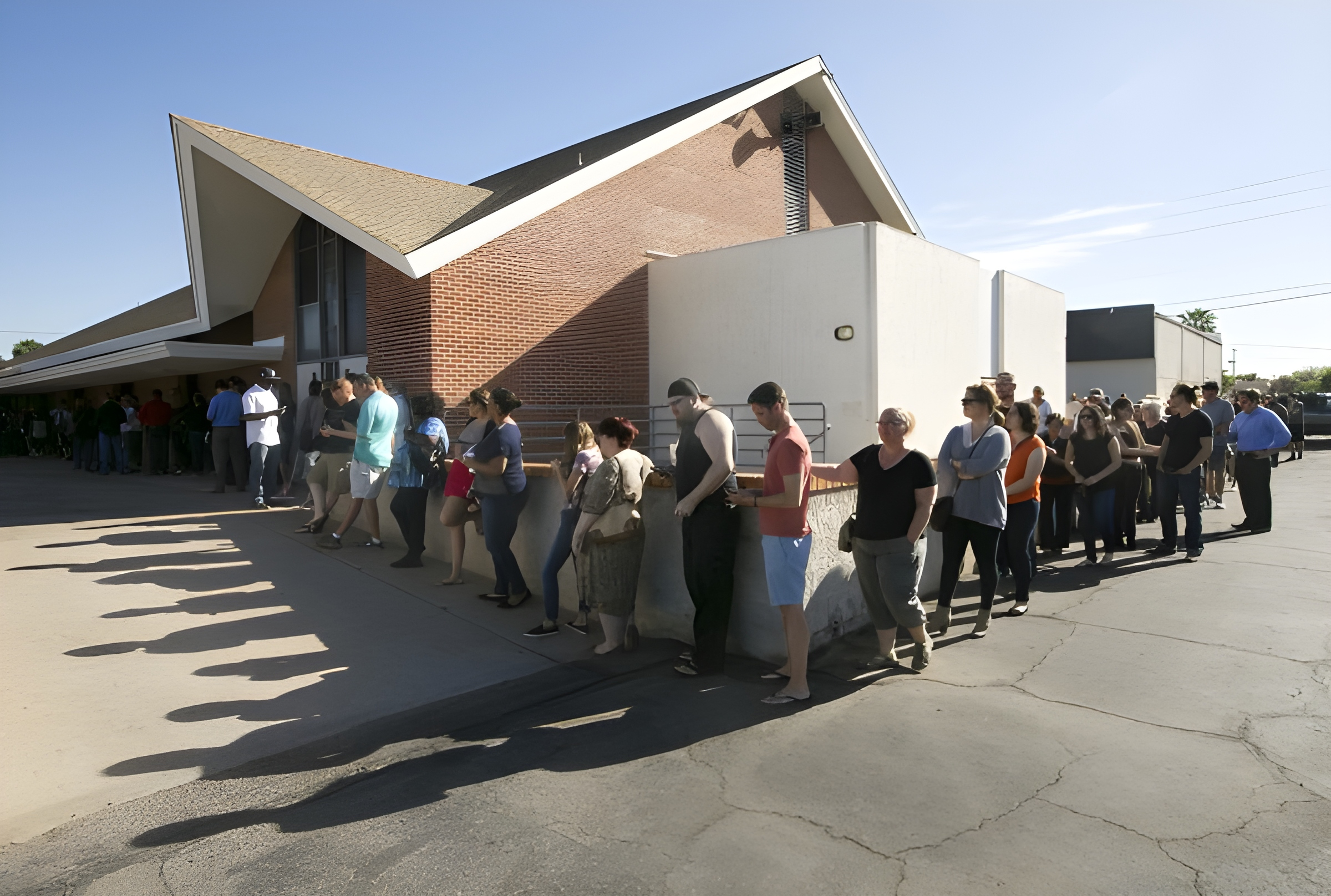 Votación récord de latinos hace cambiar a Arizona