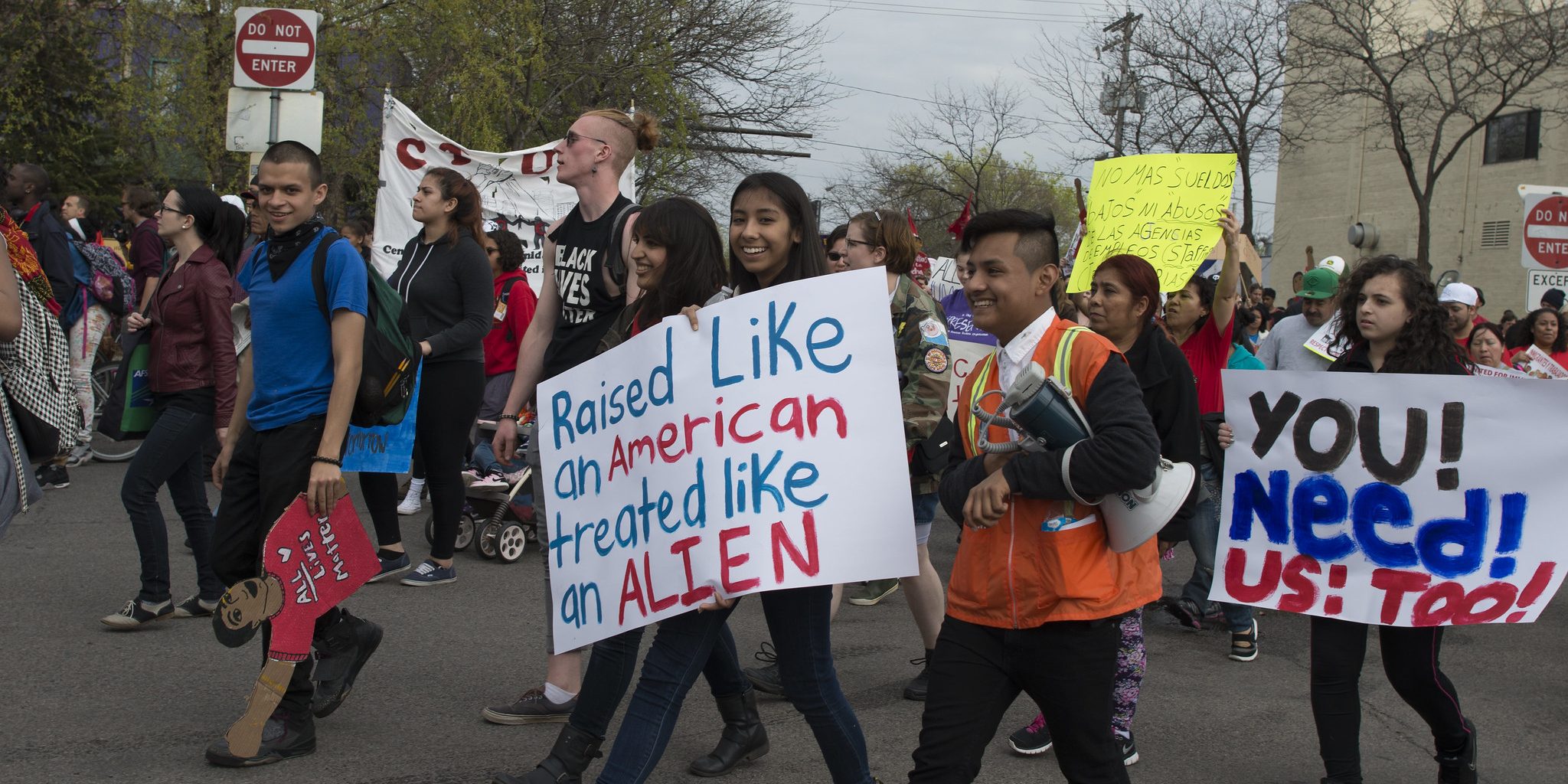 Manifestaciones proinmigrantes marcan el Día del Trabajador